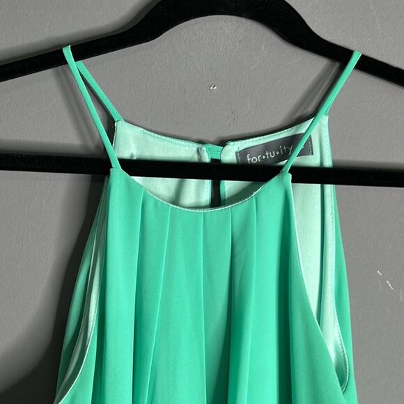 Fortuity Green Halter Sheath Dress Size Small - Picture 2 of 9